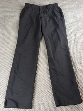 Under Armour Men's Black Performance Chinos golf pants fit (30x32)